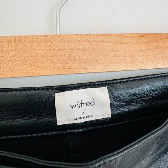 Wilfred Aritzia • Faux Leather Pants in Black - Picture 7 of 8